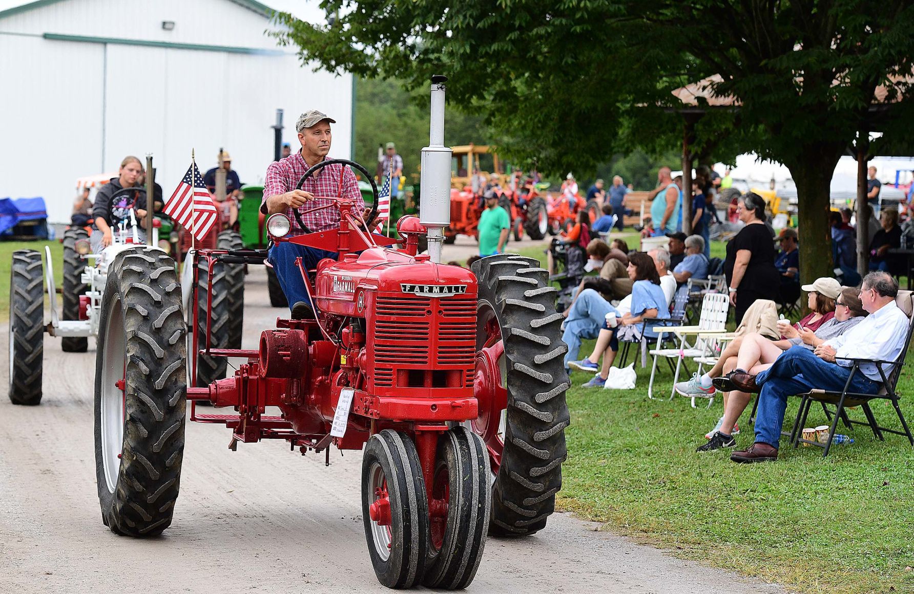 Tractor Parade 2